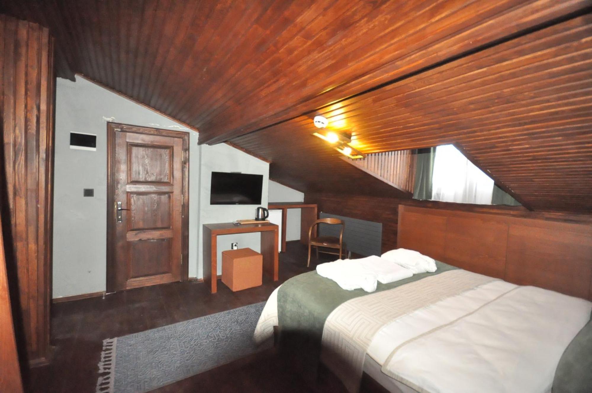 Mihman Konak Hotel Kars Bagian luar foto